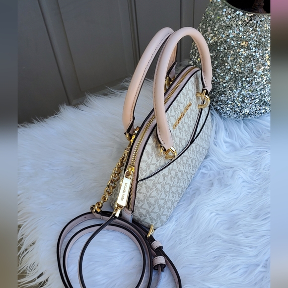 NEW 🎀 Michael Kors Mini Purse Crossbody & Card Holder Bundle Set - Picture 5 of 13